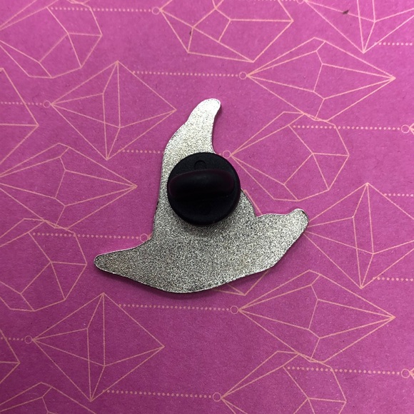 ⭐️"Basic Witch" Pin - Picture 2 of 2